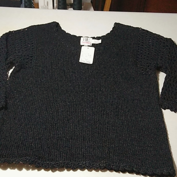 Women's Knitted Detailed Embellish Top - Picture 1 of 11